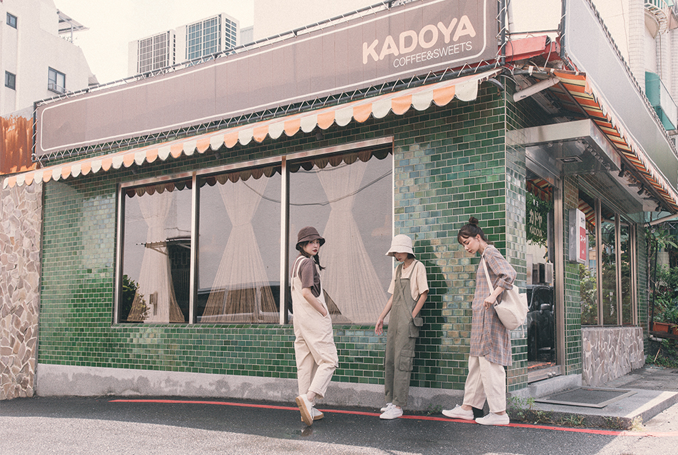  KADOYA 喫茶店