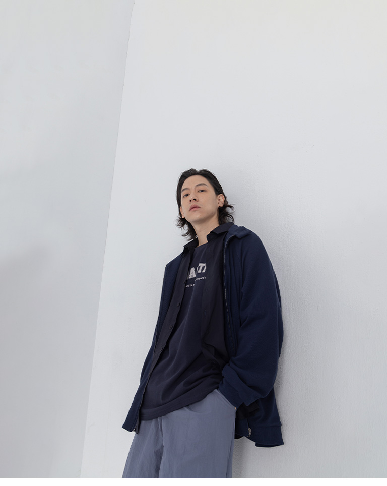 深藍