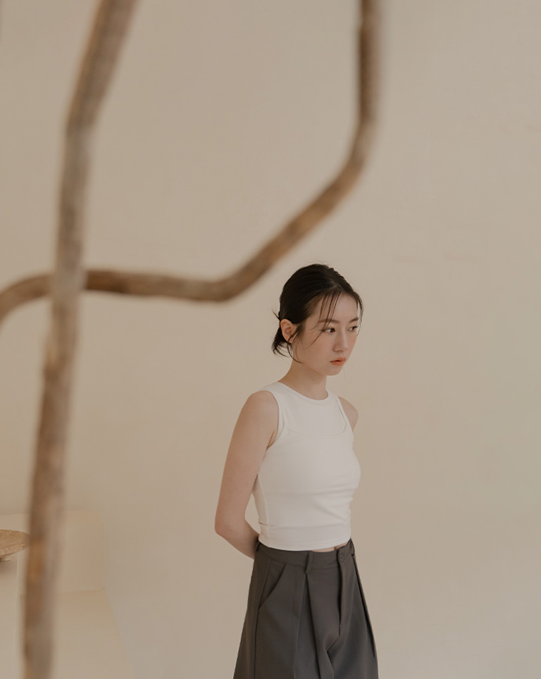 白