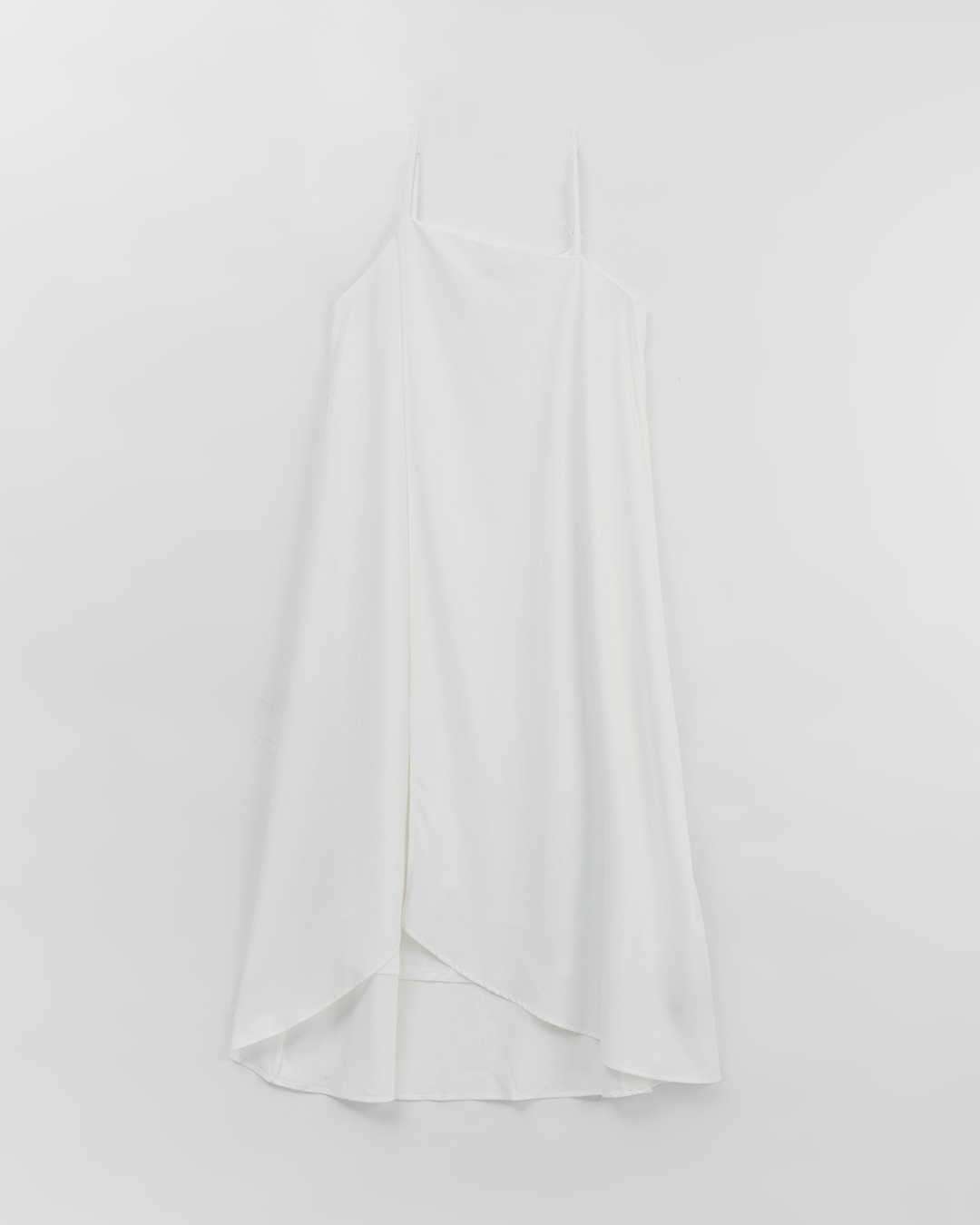 不對稱剪裁細肩長洋裝-米白