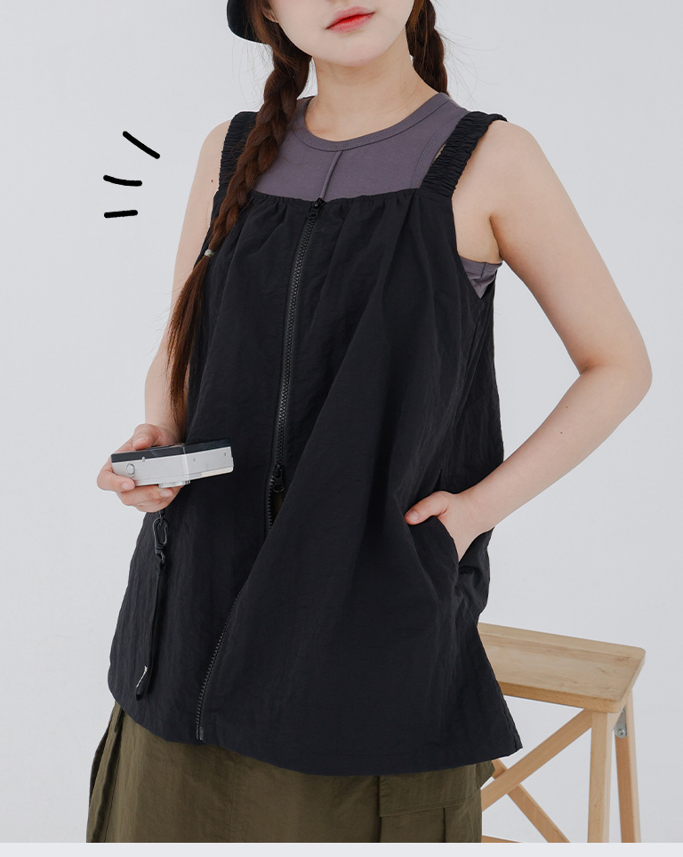 女裝肩抓皺雙頭拉鍊設計背心兩色售- QUEEN SHOP