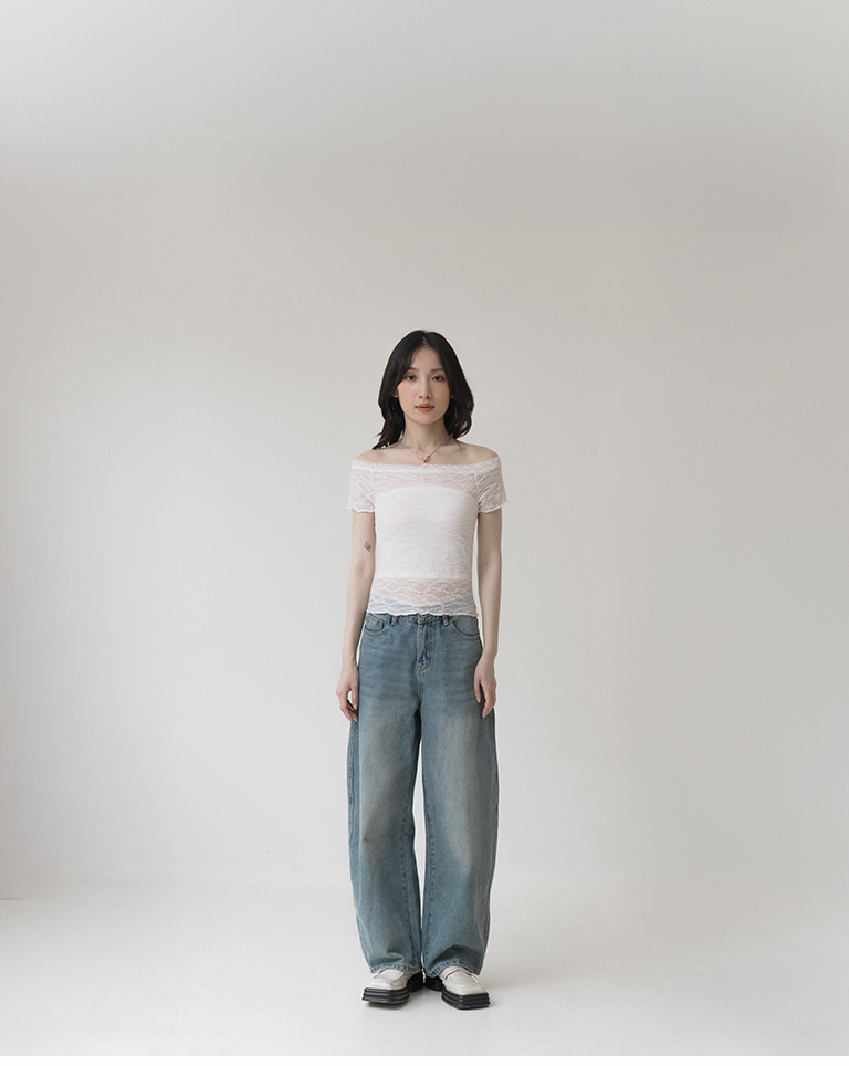 白