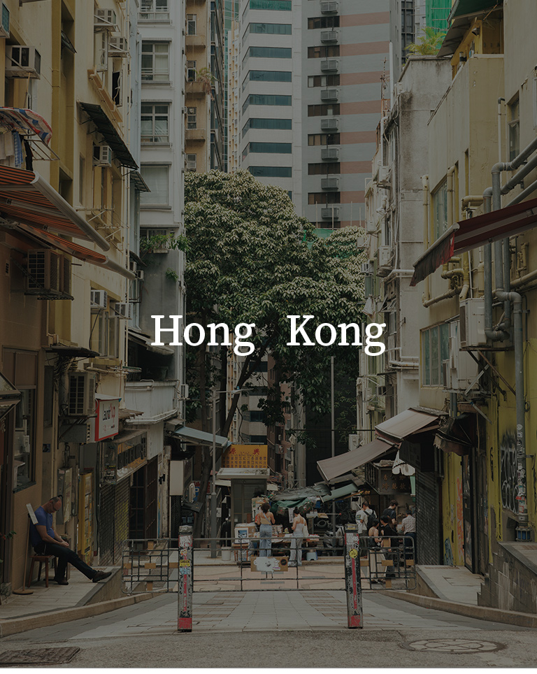 白