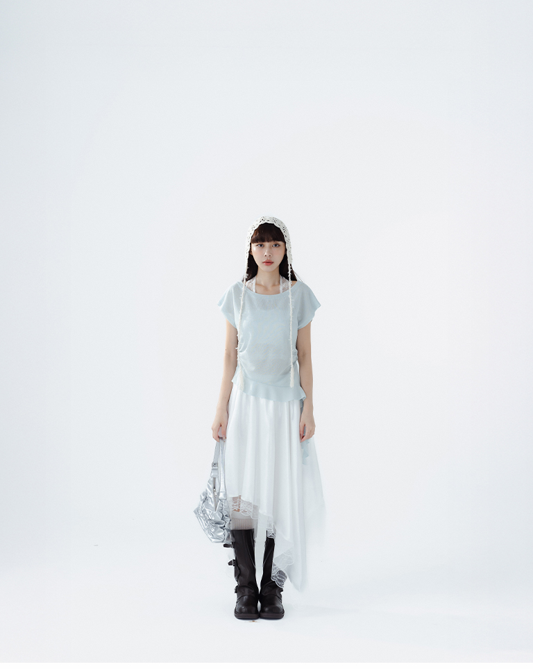 淺藍