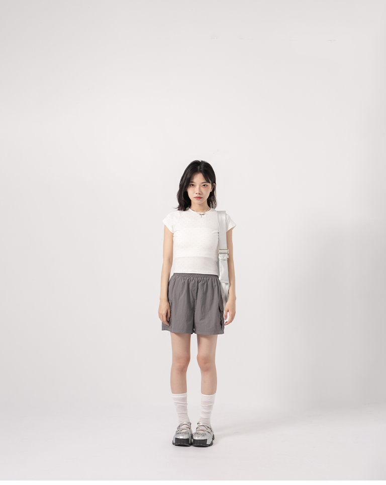 白