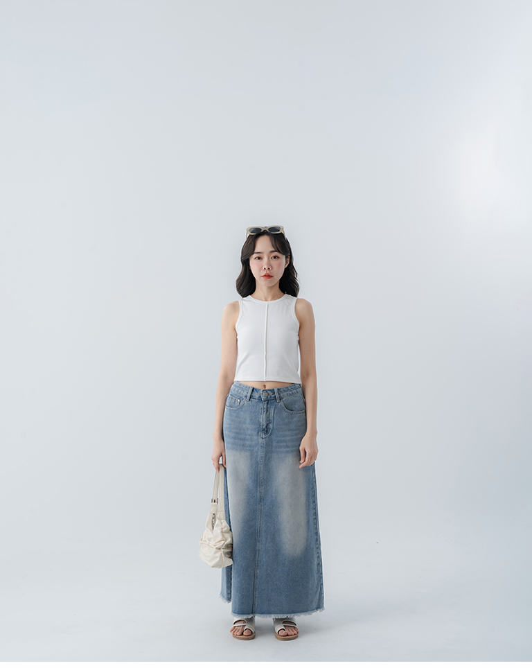 白