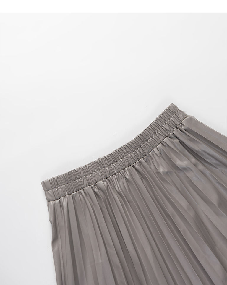 Leather pleated hotsell skirt queen