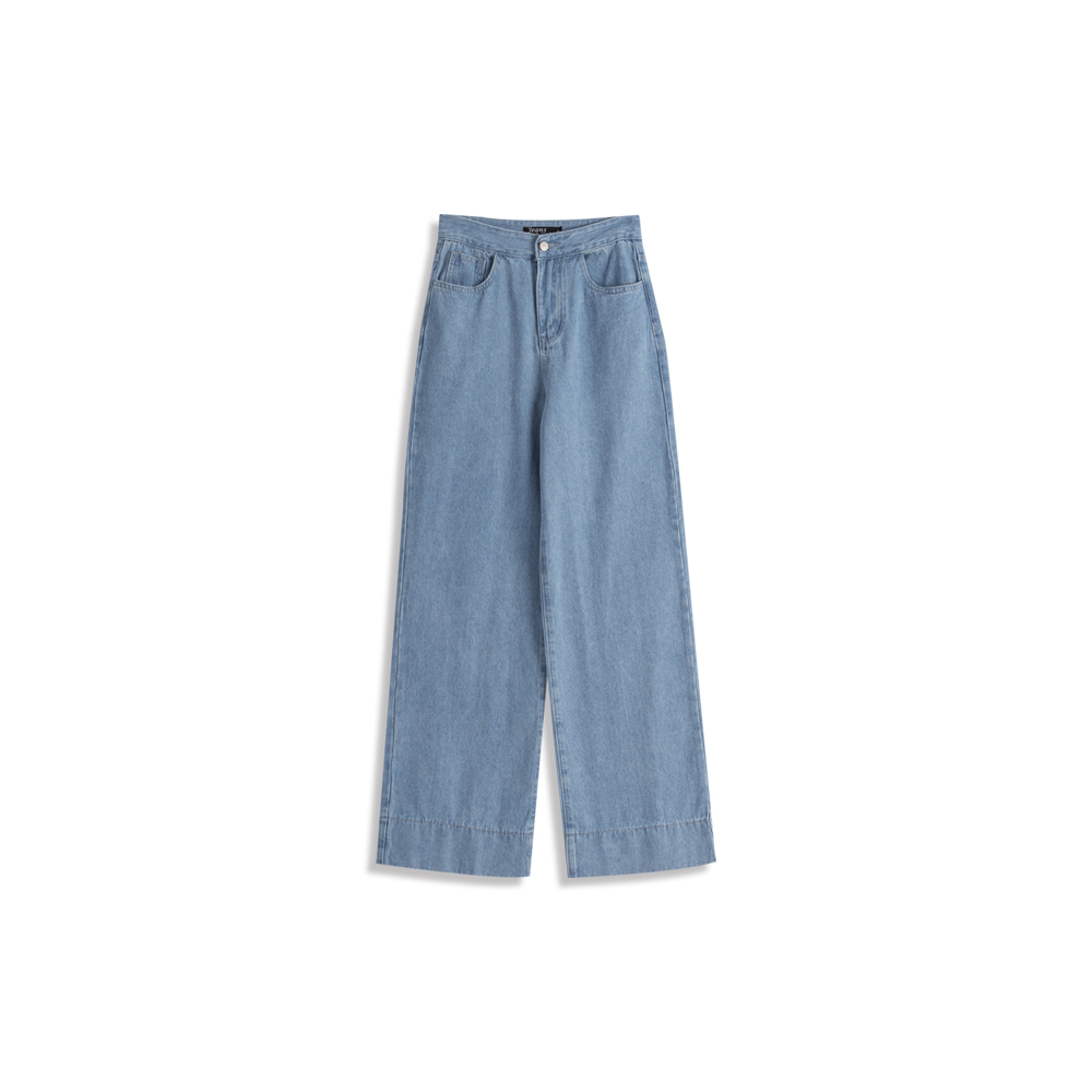 Generous crotch design denim trousers 
