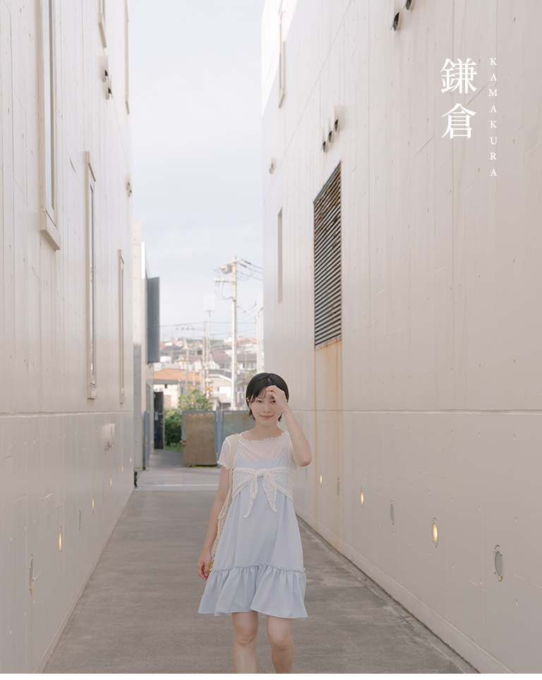 F色