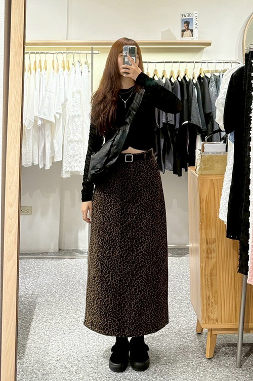 01099108,03021675,06010505