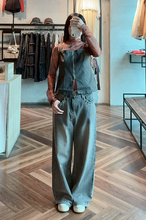 01099512,01150450,04011861