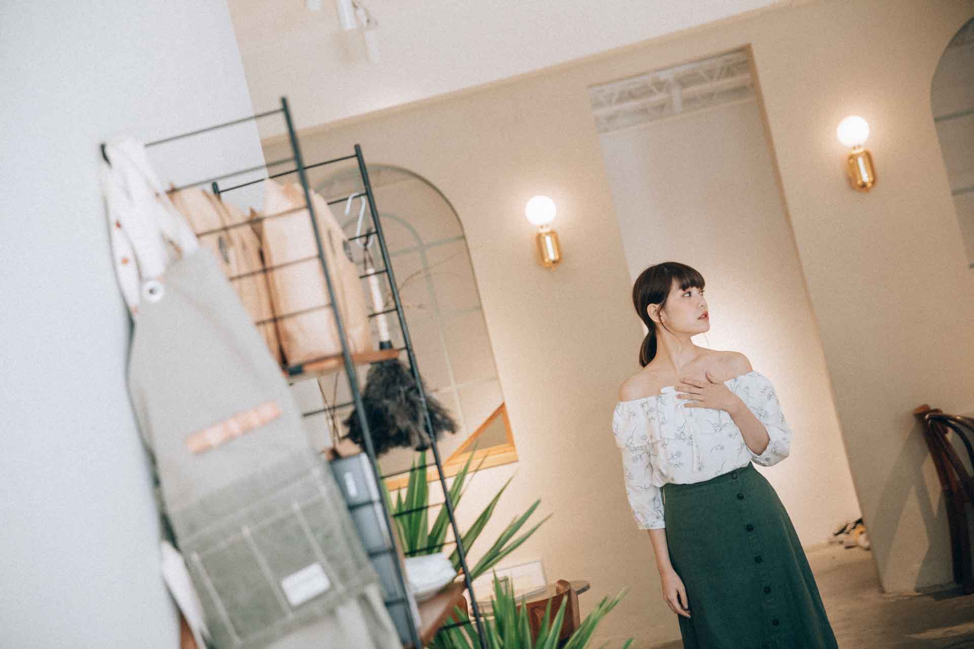 03030211